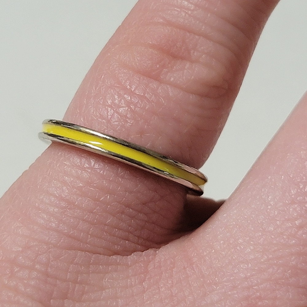 Yellow and Silver Tone Band Ring Enamel Stcking
